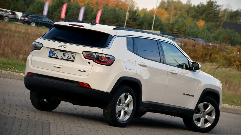 JEEP Compass -