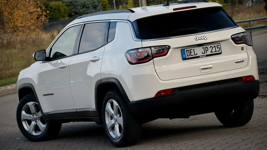 JEEP Compass -
