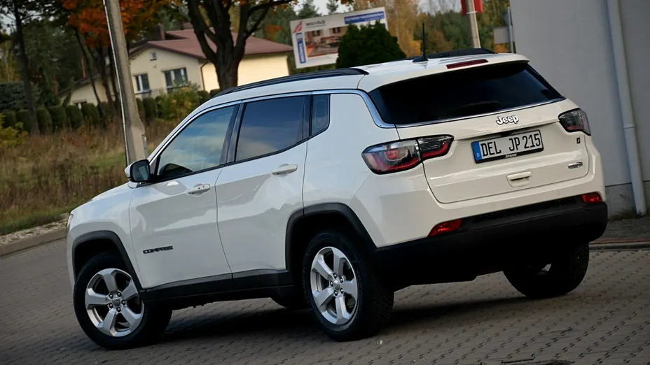 JEEP Compass -