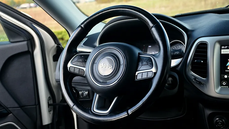 JEEP Compass -