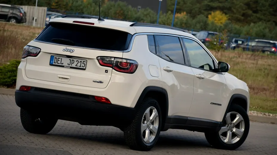 JEEP Compass -