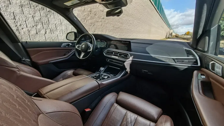 BMW X7 -