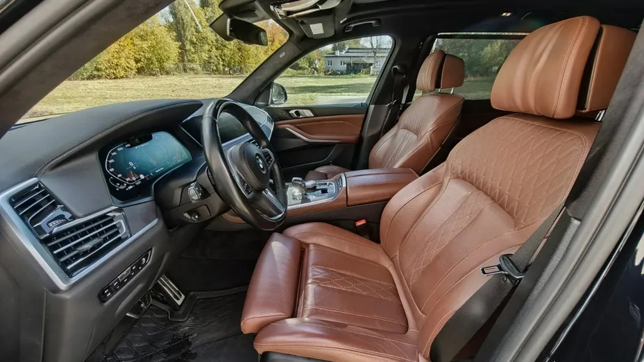 BMW X7 -