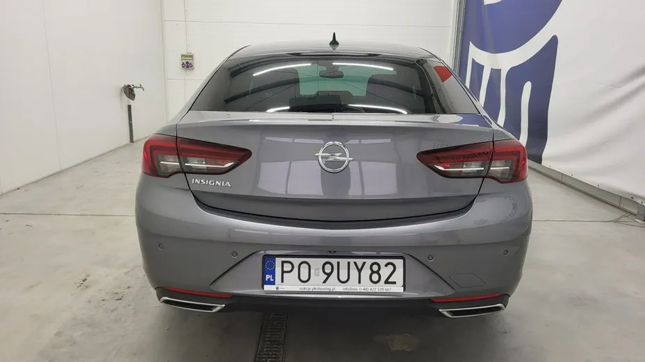 OPEL Insignia -
