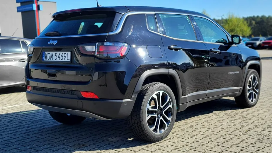 JEEP Compass -