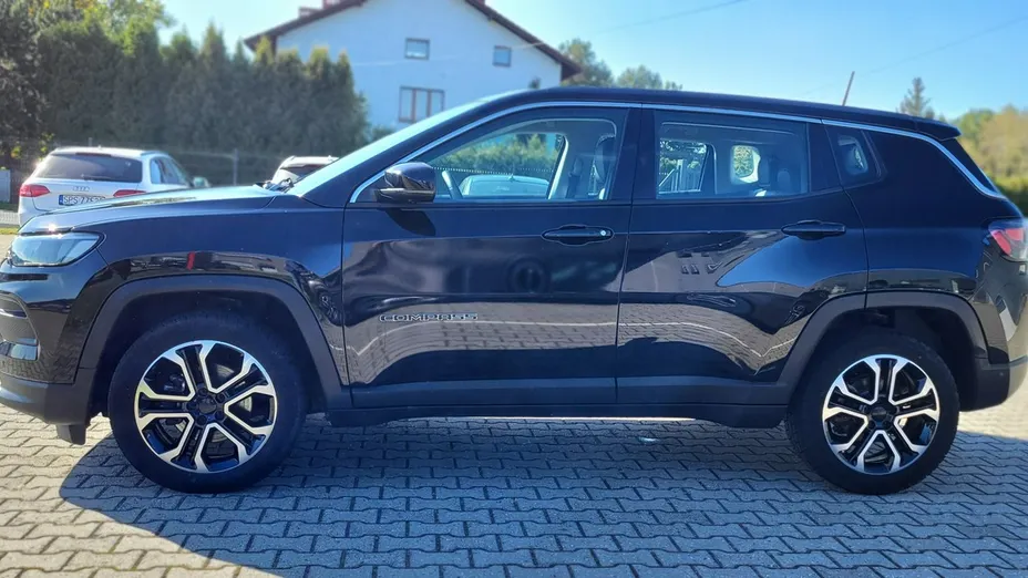 JEEP Compass -