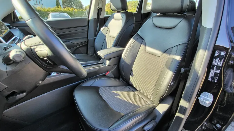 JEEP Compass -