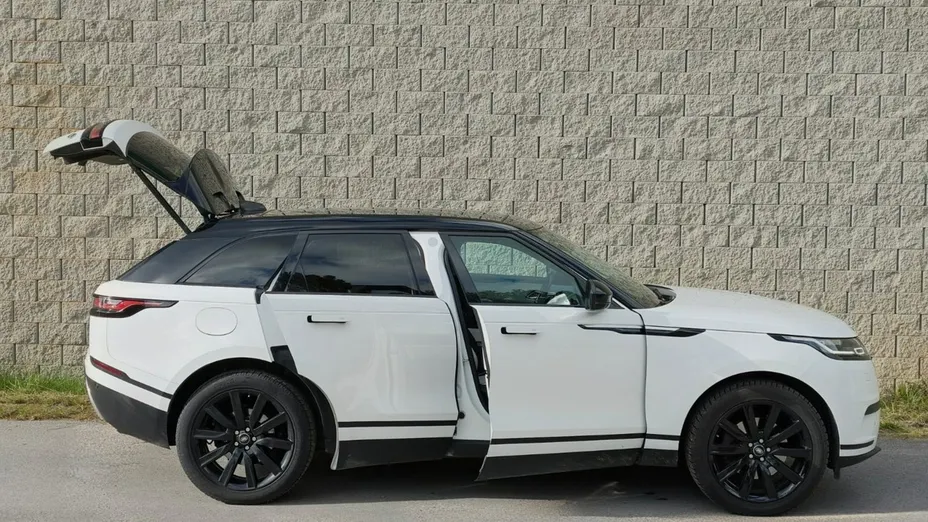 LAND ROVER Range Rover Velar -