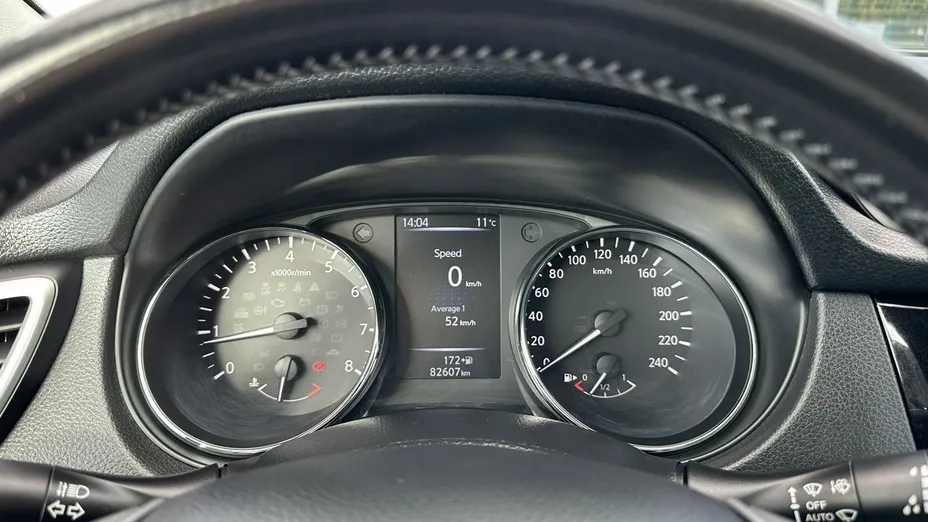NISSAN Qashqai -