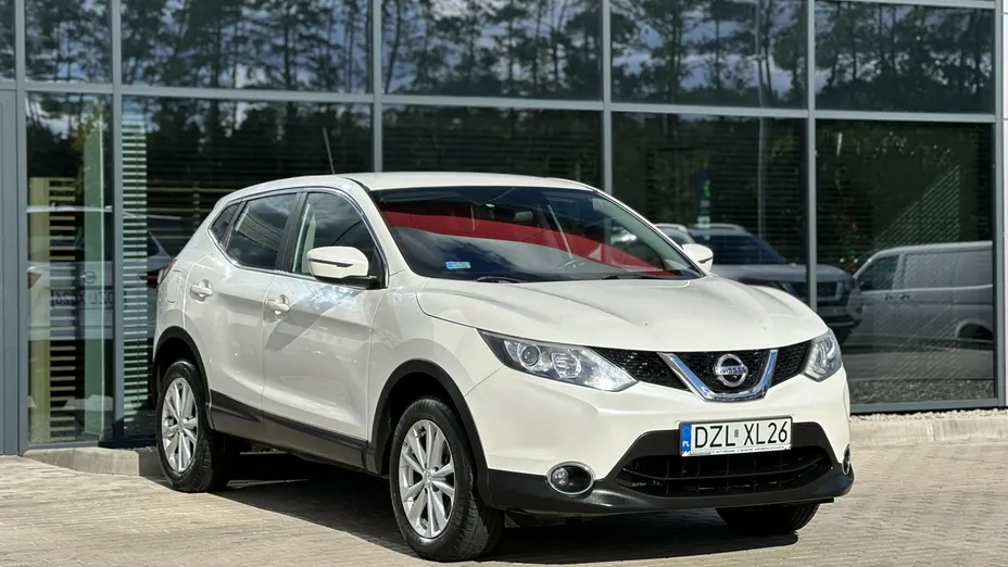 NISSAN Qashqai -