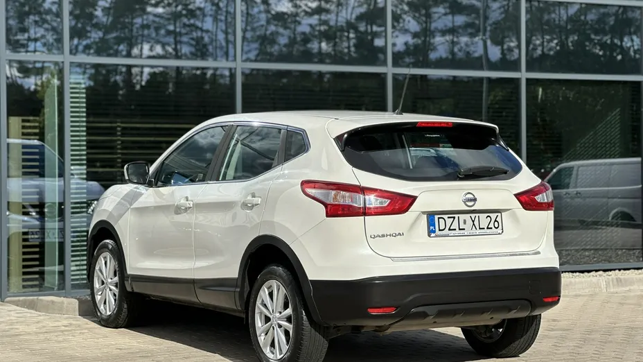 NISSAN Qashqai -