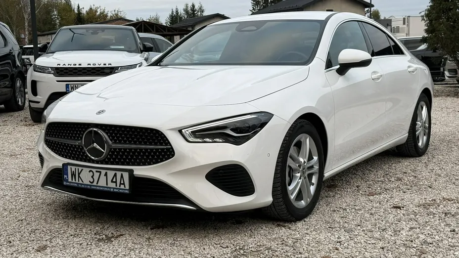 MERCEDES-BENZ CLA -