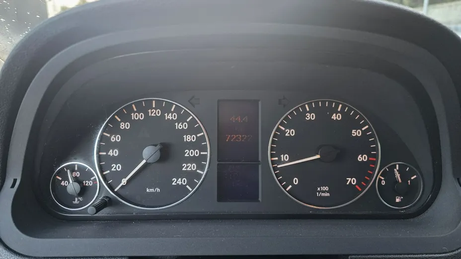 MERCEDES-BENZ A Klasa -