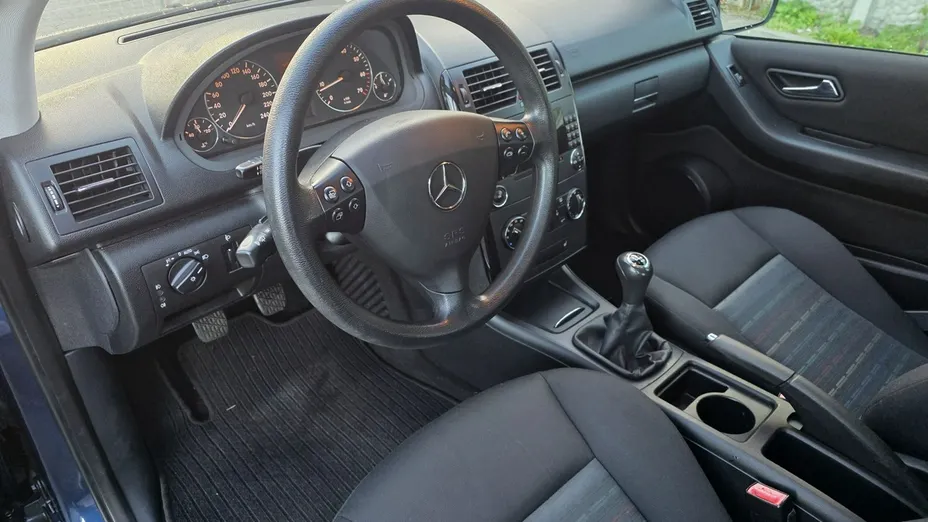 MERCEDES-BENZ A Klasa -