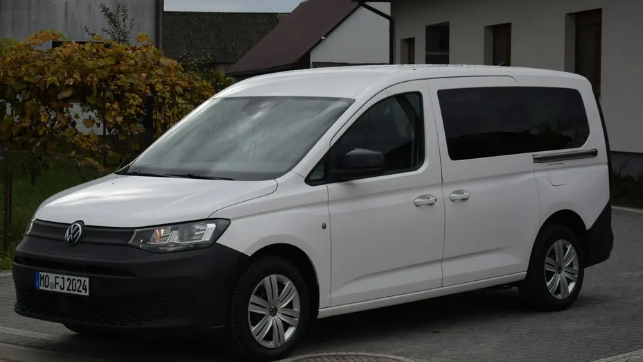 VOLKSWAGEN Caddy -