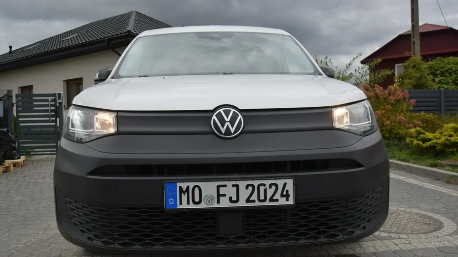 VOLKSWAGEN Caddy -