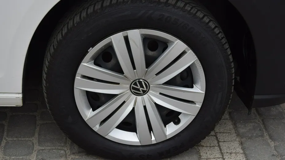 VOLKSWAGEN Caddy -