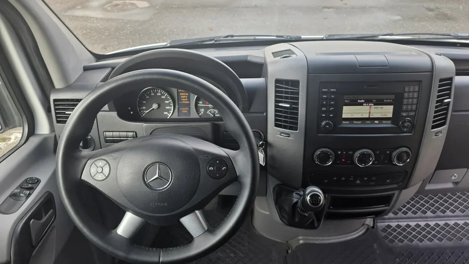 MERCEDES-BENZ Sprinter -