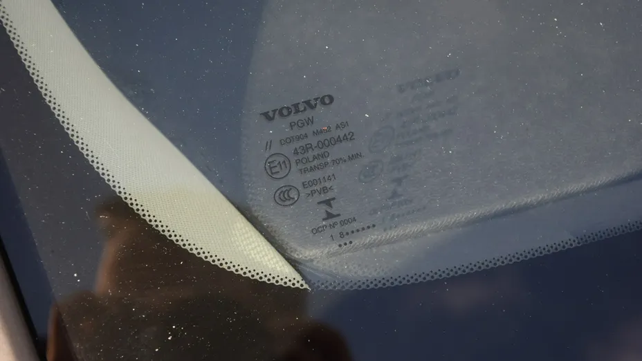 VOLVO V60 -