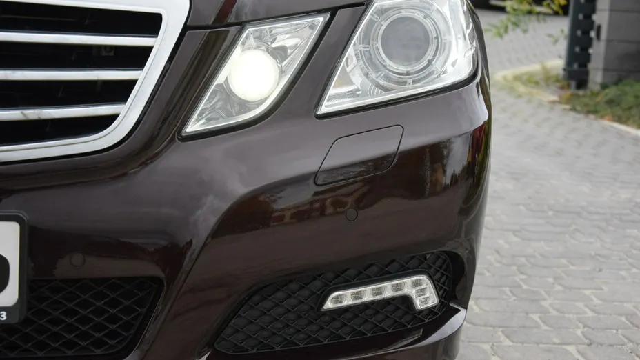 MERCEDES-BENZ E Klasa -