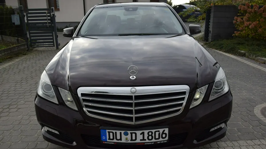 MERCEDES-BENZ E Klasa -