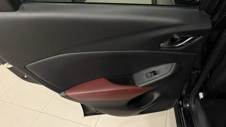 MAZDA CX-3 -