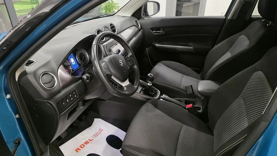 SUZUKI Vitara -