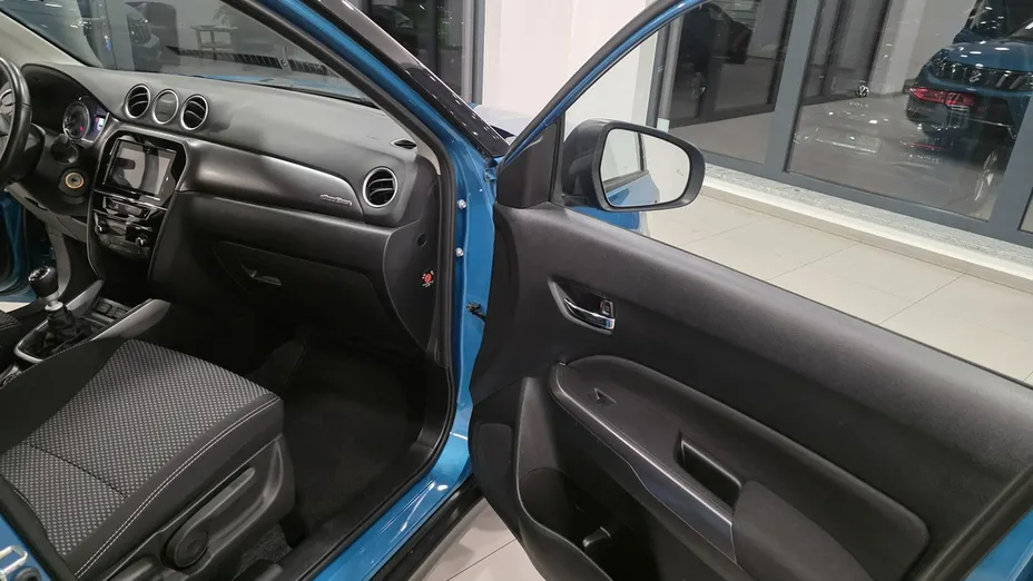 SUZUKI Vitara -