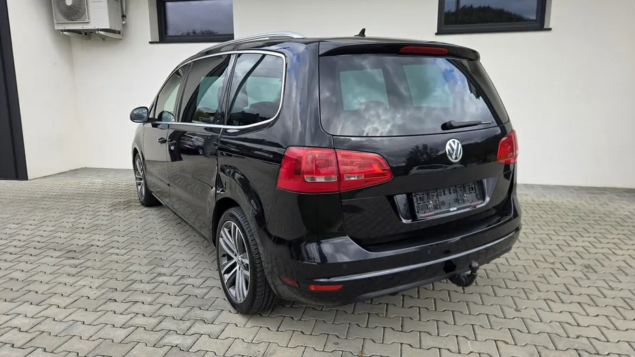 VOLKSWAGEN Sharan -