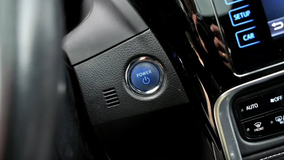 TOYOTA Auris -