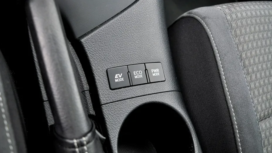 TOYOTA Auris -