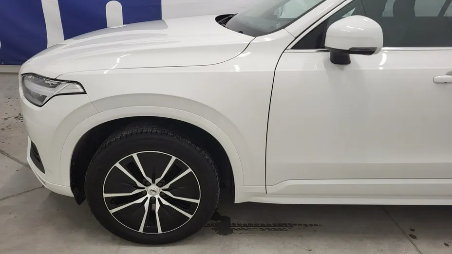 VOLVO XC90 -