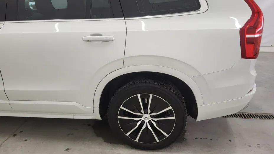 VOLVO XC90 -