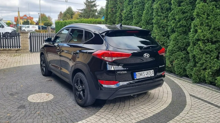 HYUNDAI Tucson -