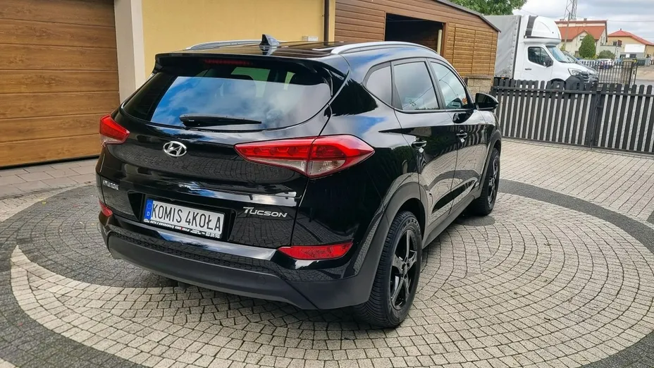 HYUNDAI Tucson -