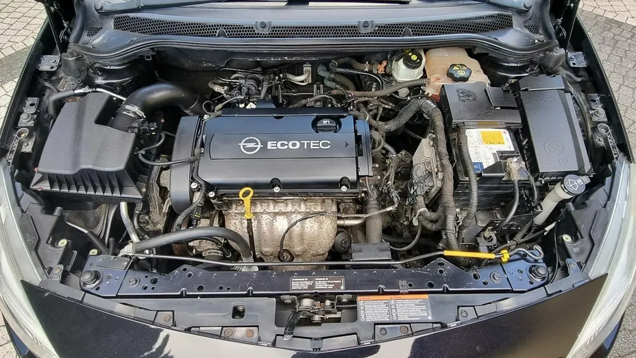 OPEL Astra -
