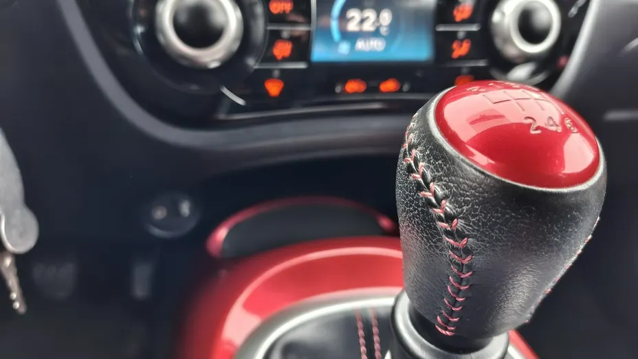 NISSAN Juke -