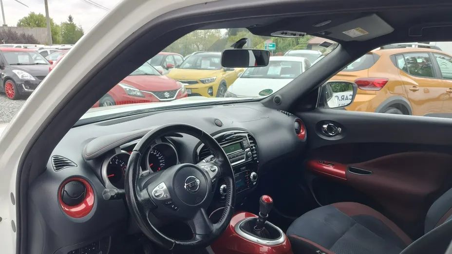 NISSAN Juke -