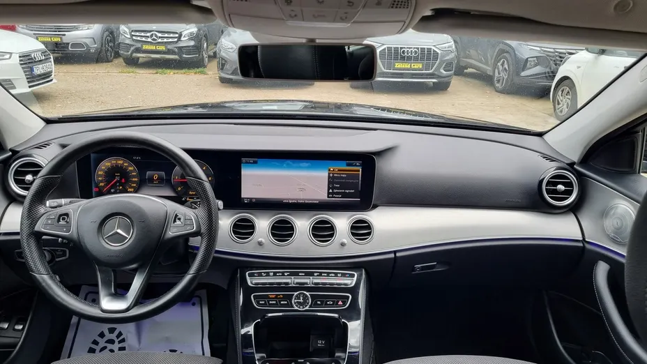 MERCEDES-BENZ E Klasa -