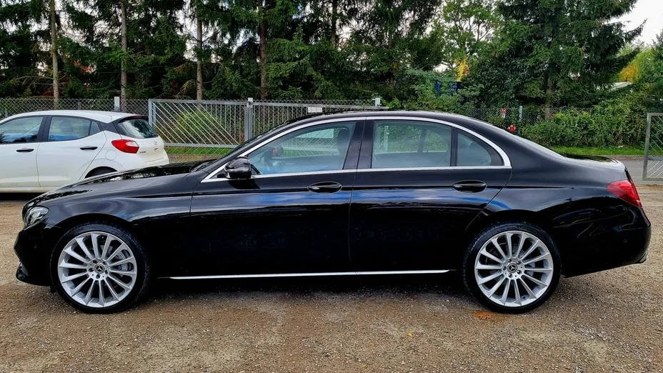 MERCEDES-BENZ E Klasa -