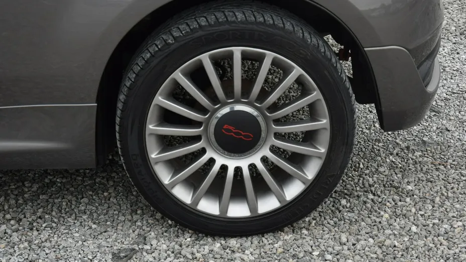 FIAT 500 -
