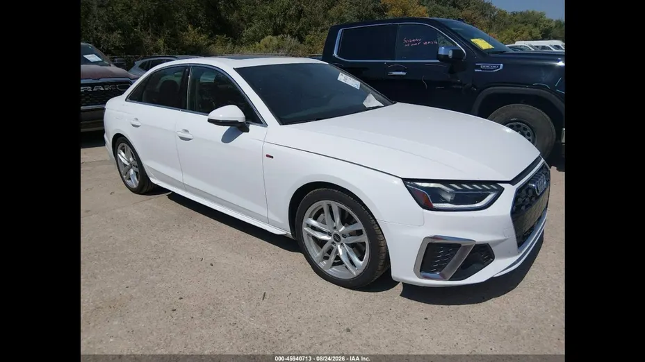 AUDI A4 -
