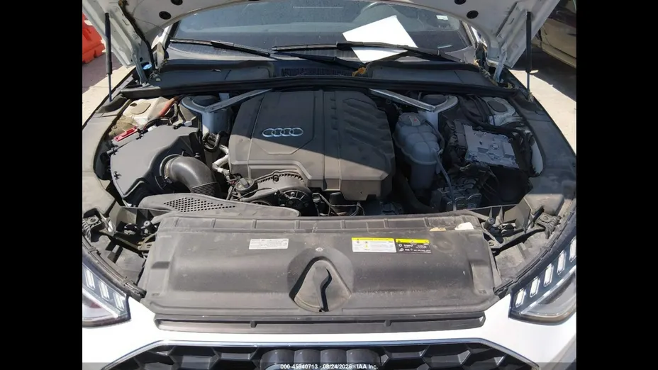 AUDI A4 -