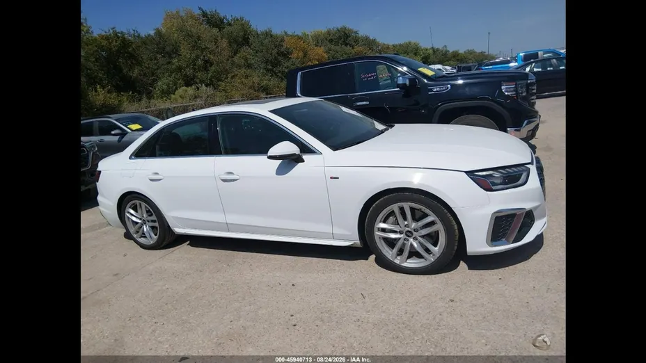AUDI A4 -