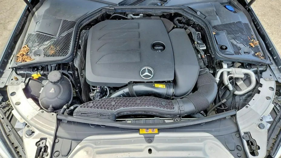 MERCEDES-BENZ C Klasa -