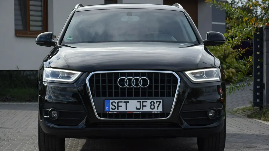 AUDI Q3 -