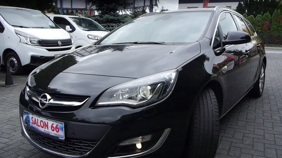 OPEL Astra -