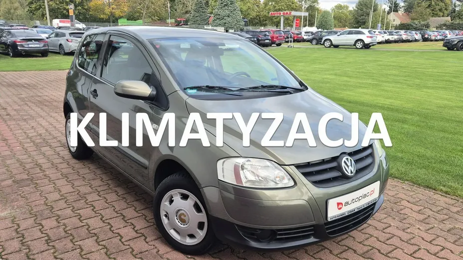 VOLKSWAGEN Fox -
