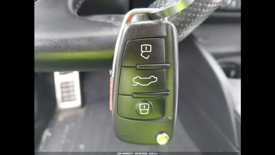 AUDI S3 -