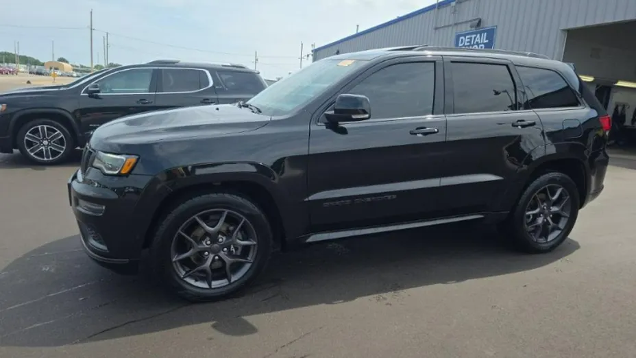 JEEP Grand Cherokee -